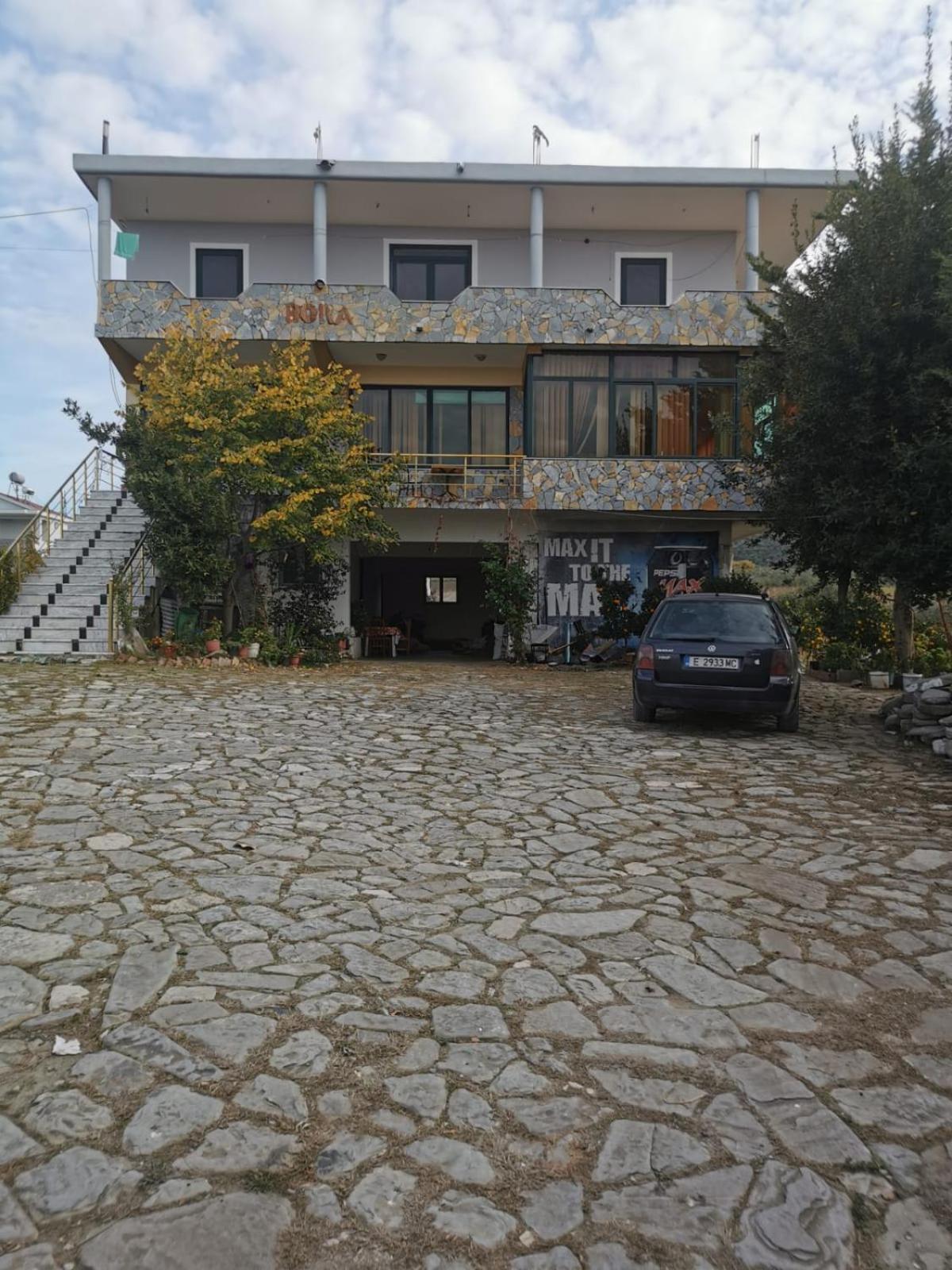 Hotel Bora Gostime エクステリア 写真